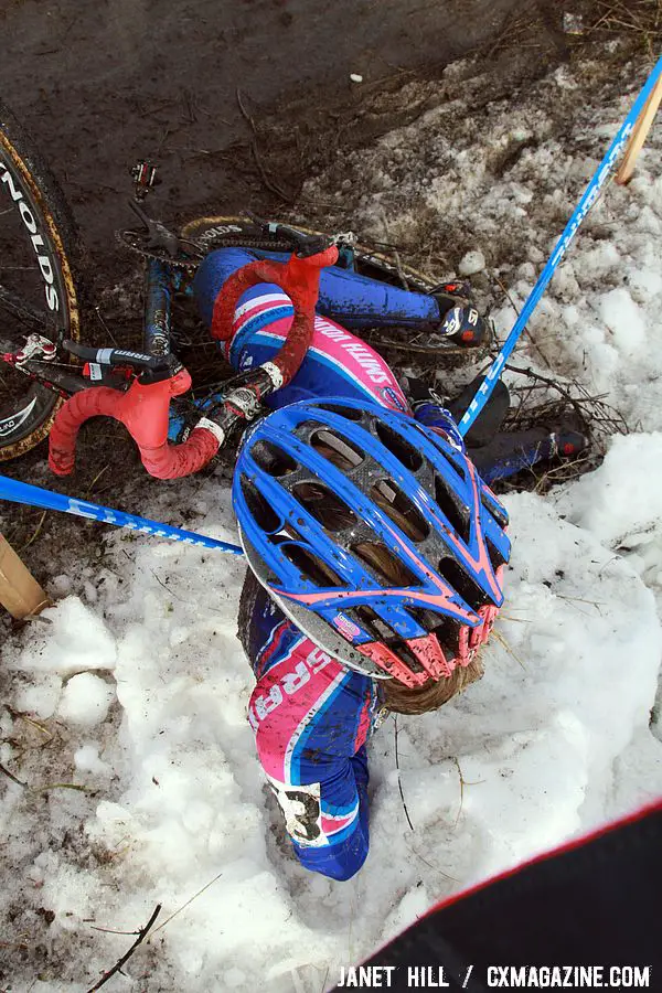cyclocross-national-championship-2010-crash-jhill-3049_1.jpg