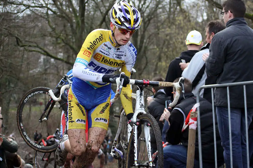 Kevin Pauwels pushing the pace at the top of the hill.  Bart Hazen