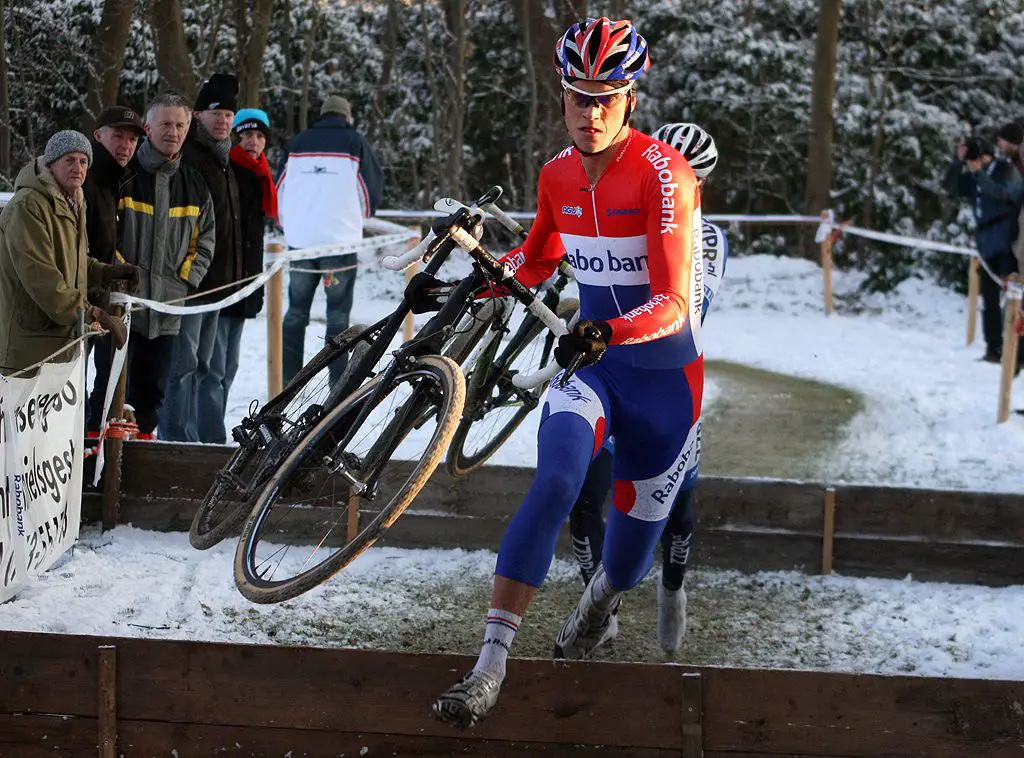 http://www.cxmagazine.com/wp-content/gallery/lars-boom/boom1.jpg