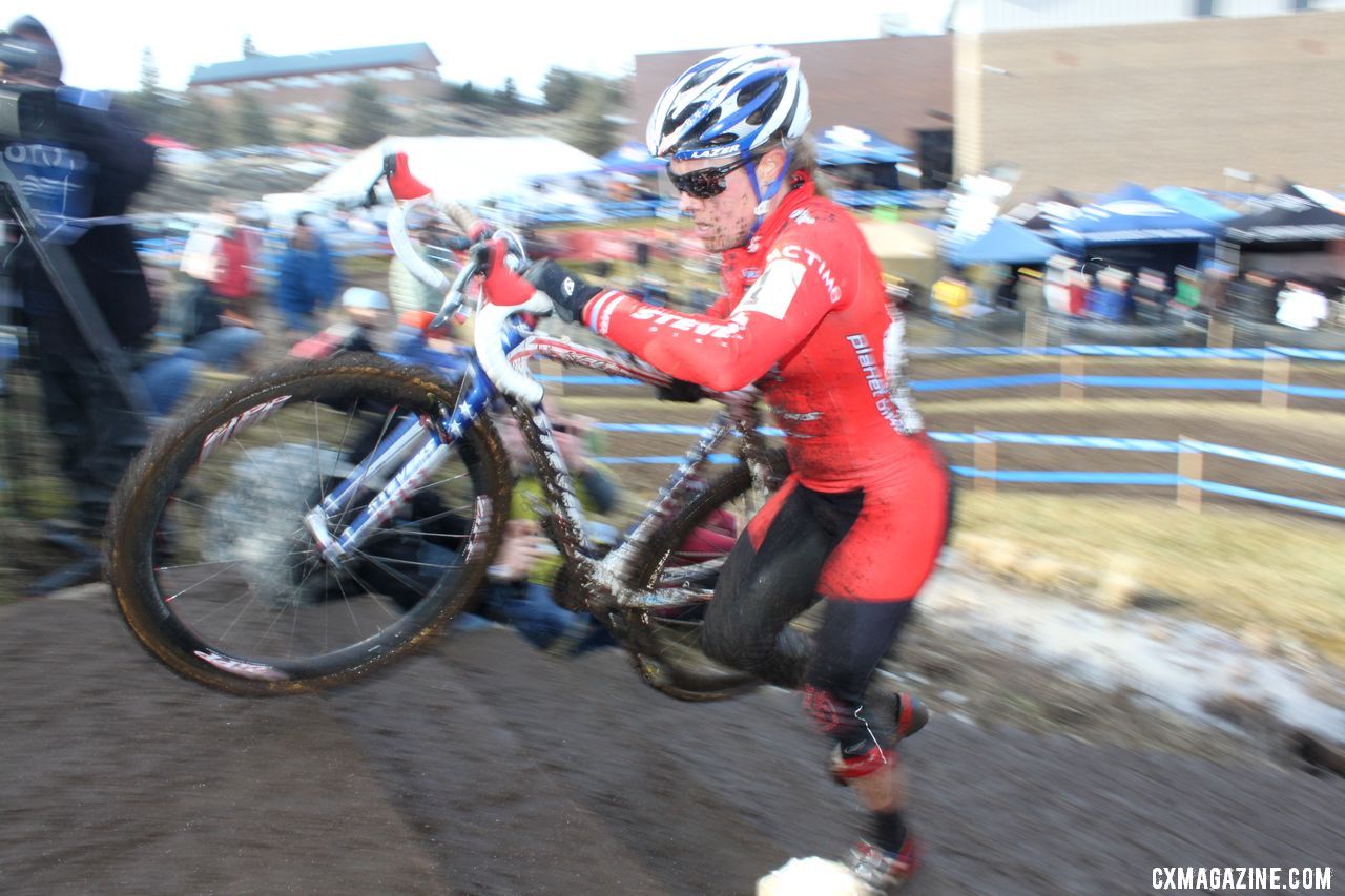 Katie Compton (Planet Bike) rises to a record seventh straight cyclocross national championship. Cyclocross Magazine