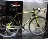 meridia Meridia showcased their Cyclocross Carbon Team – D bike. Featuring SRAM/Avid disc brakes, the all-carbon rig utilizes internal cable routing and sports a 7.7 kilogram weight. © Jeff Lockwood