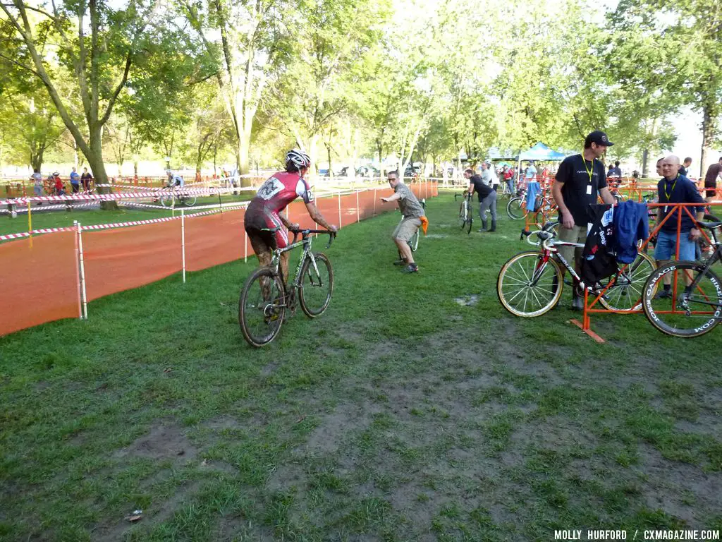 Pitting: doing it right can be just as tough as racing.  Cyclocross Magazine