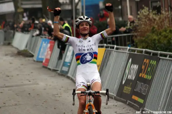 Vos, here winning Superprestige Gieten 2011, took the win in Namur today. Bart Hazen
