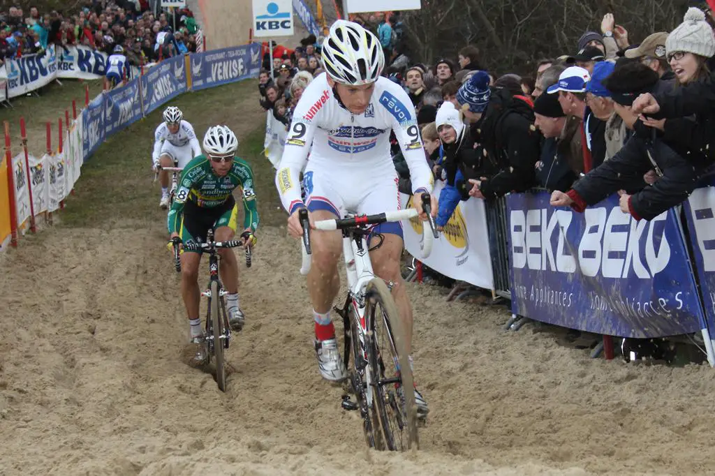 Pauwels leads Nys through the sand at the 2011 Koksijde World Cup.  Bart Hazen