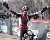 Ned Overend takes the win. ©Steve Anderson Ned Overend takes the win. ©Steve Anderson