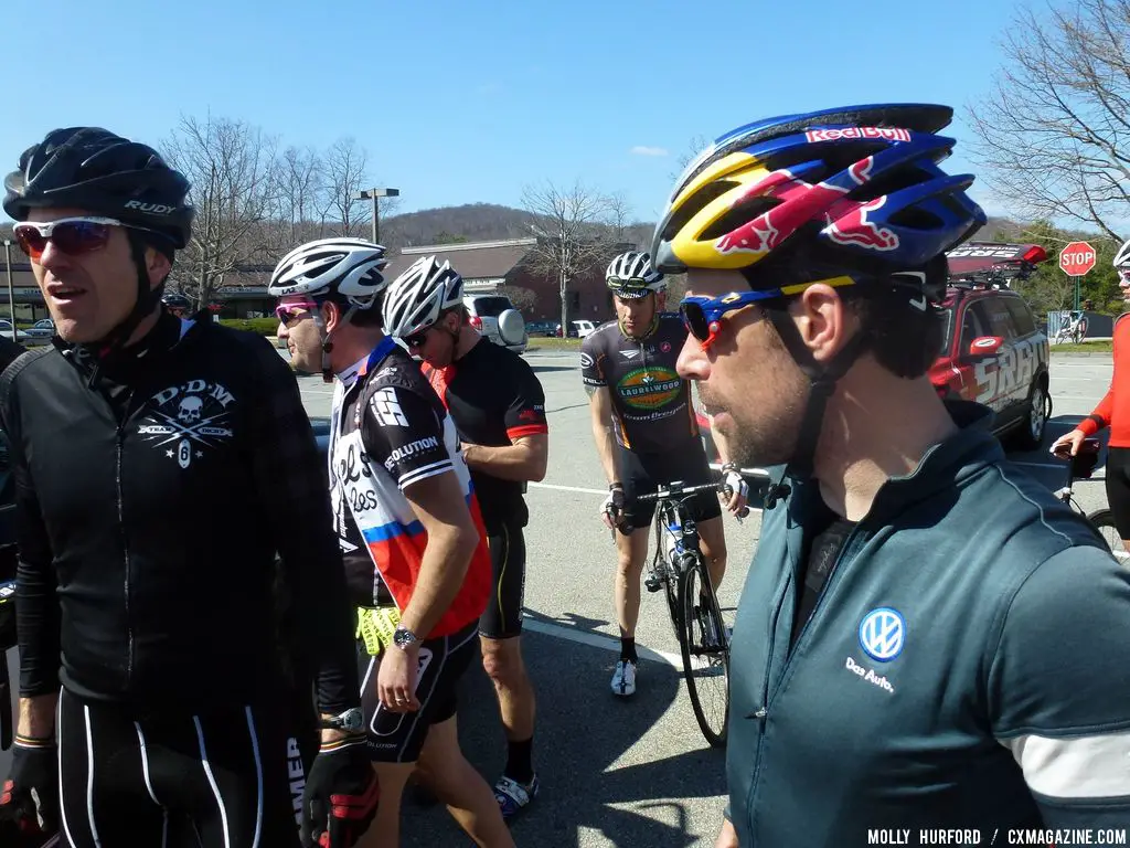 Tim tries to rally the group to get back on the road after a quick drink break. Cyclocross Magazine