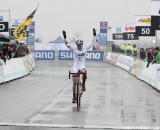 Katie Compton wins the Koksijde World Cup © Thomas van Bracht Katie Compton wins the Koksijde World Cup © Thomas van Bracht