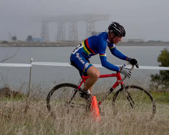 Photo: Kona - The Bay Area provided a spectacular backdrop for Candlestick Point Trippel Cross.  Tim Westmore.