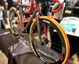 A look at Predator's carbon drive, disc-equipped cyclocross bike. © Jesse Pisel