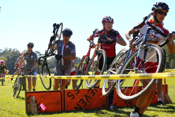 Racers negotiate the barriers. © Richard Carman