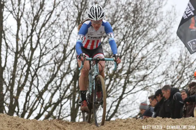 Thumbnail Credit (cxmagazine.com) B. Hazen: Compton returns to World Cup racing in Koksijde. photo: Compton finished in third at the 2015 Koksijde World Cup Women.  B. Hazen / Cyclocross Magazine