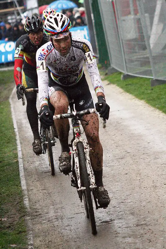 Albert showed his strength but couldn't match Nys' skills in the mud. 2009 Azencross - Loenhout GVA Trofee Series. ? Bart Hazen