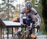 Craig Richey remounts on his way to second at the BC cyclocross provincial championships. ? John Irvine Photography