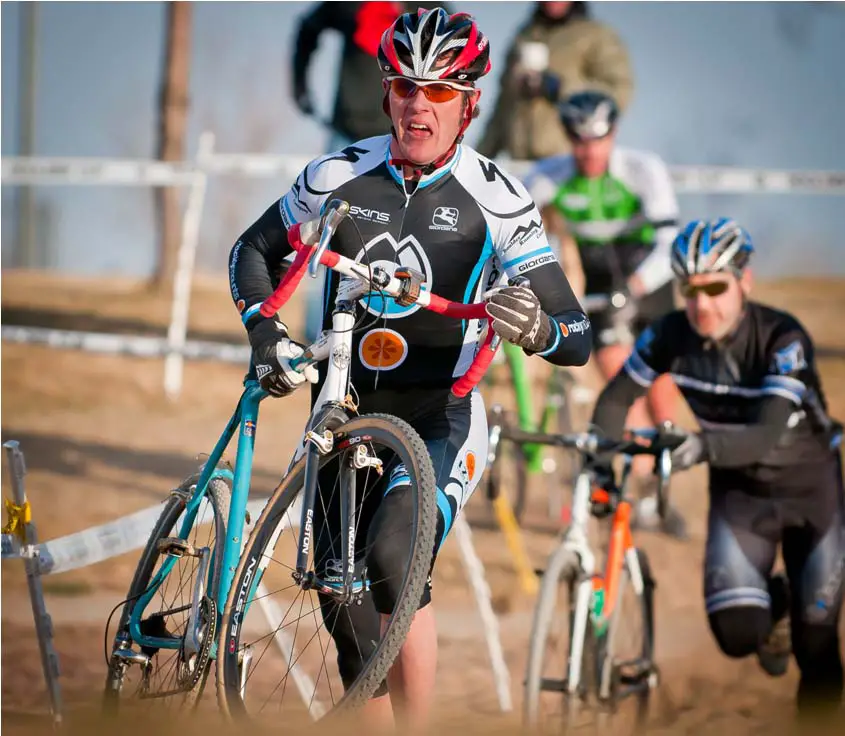 Racers give it their all in Colorado. © Dejan Smaic/Sportif Images