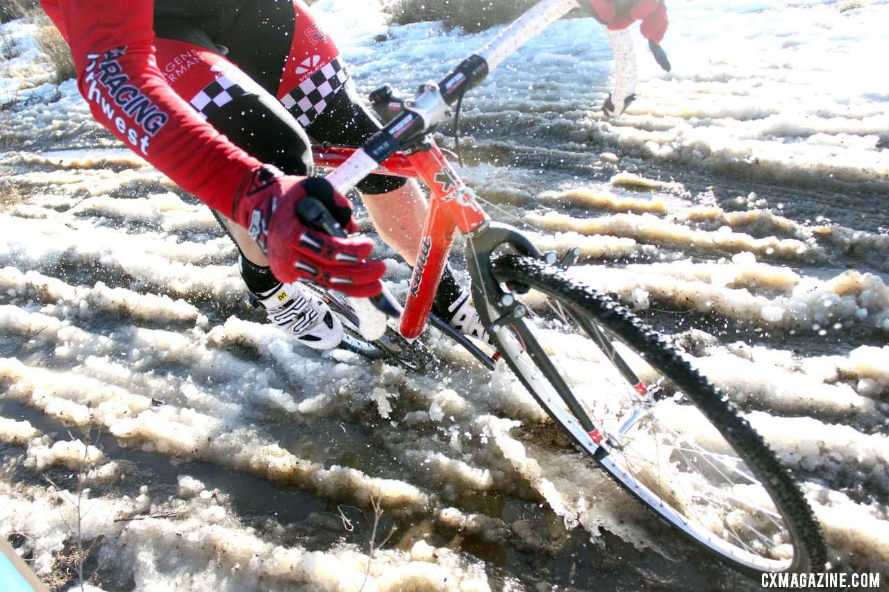 Jim Brown of Rad Racing rails a turn. © Cyclocross Magazine