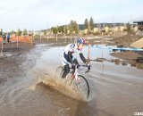 A rider gets his mud on. © Cyclocross Magazine