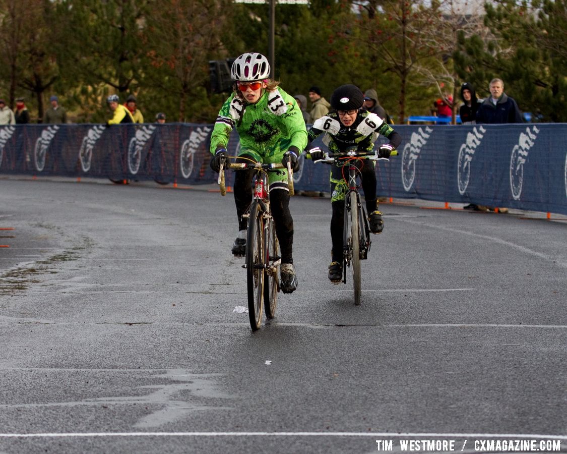 Ashley Zoerner wins the Junior 10-12 women's race. © Tim Westmore