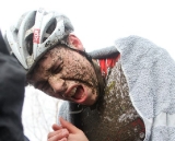 Fingers were hurting. © Cyclocross Magazine