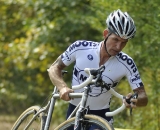 Jim Black takes on the barriers at the MSG series. © Bart Nave