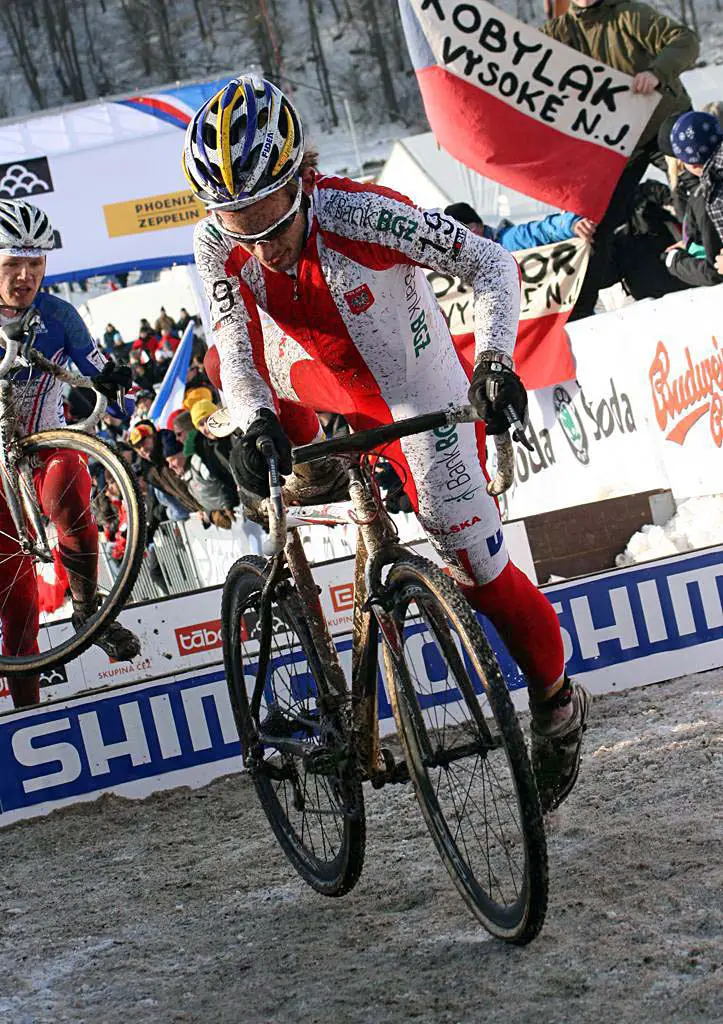 Younger brother Kacper Szczepaniak faded and was almost caught by Jouffroy. 2010 U23 Cyclocross World Championships. ? Bart Hazen