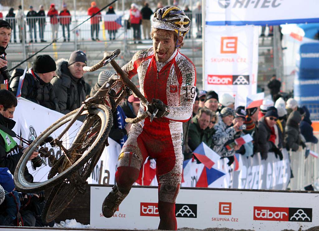 Kacper Szczepaniak was dropped by his older brother. 2010 U23 Cyclocross World Championships. ? Bart Hazen