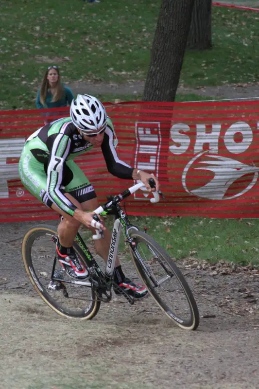 Race leader J-Pow pushing it up the hill. © Amy Dykema