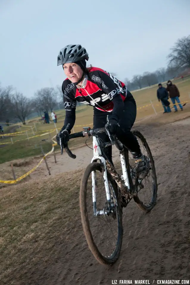 Gina Kenny (PSIMET Racing) races in the W2/3 at the end of the day. ©Liz Farina Markel