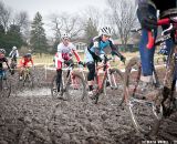 The mud proved challenging from the first lap. ©Liz Farina Markel