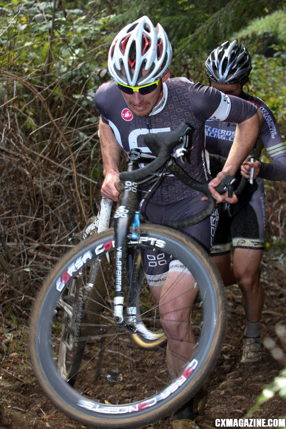 Aaron Tuckerman and Donald Reeb took off on the second lap. ©Pat Malach