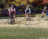 The ladies charge through the sand. © Mark Suprenant