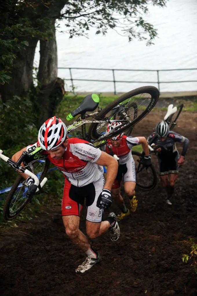 Dylan McNicholas up the runup © Natalia Boltukhova | Pedal Power Photography | 2011