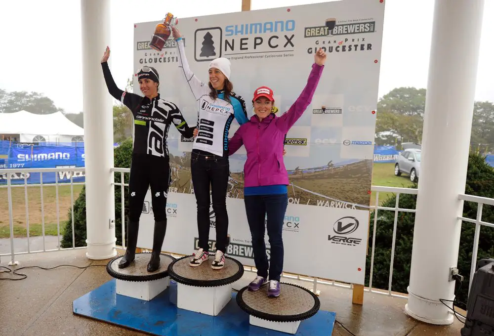 The Women’s Podium: Duke, Wyman, Day © Natalia Boltukhova | Pedal Power Photography | 2011