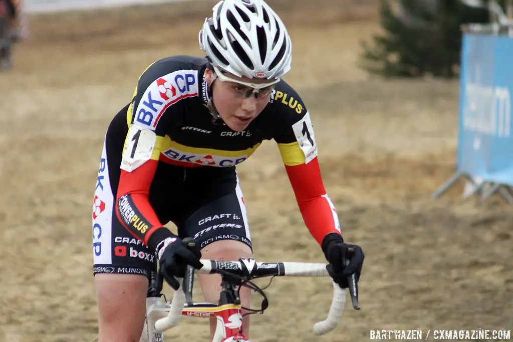 Belgian champion Sanne Cant on her way to the final victory in the GVA series