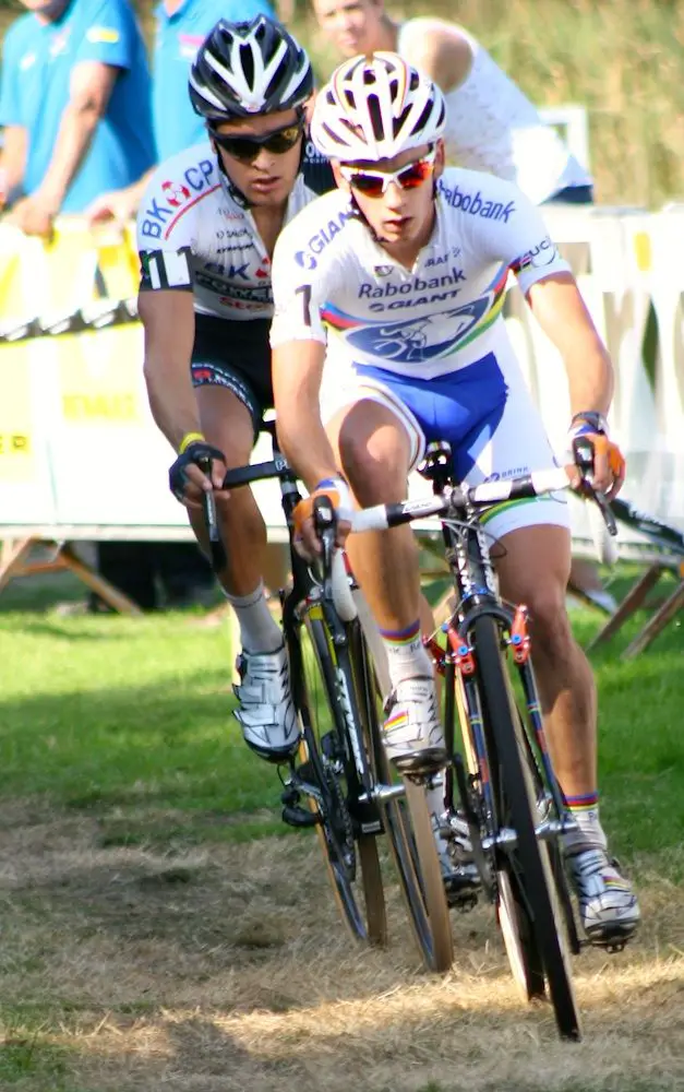 U23 Lars van der Haar leading the pack © Gregg Germer