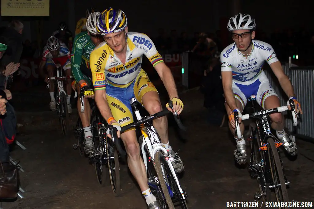 Bart Wellens leads Lars van der Haar, Sven Nys and the others