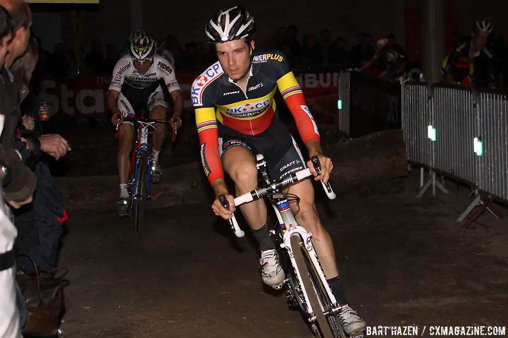 Niels Albert leads Zdenek Stybar