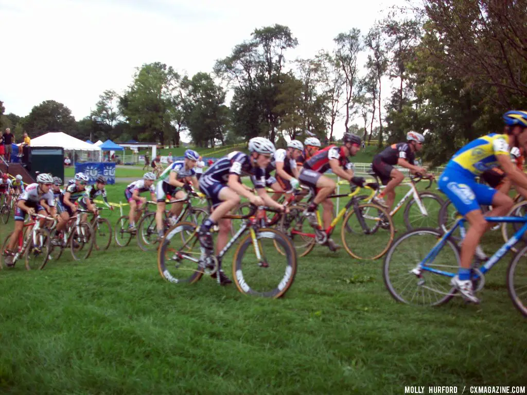 The men starting. © Cyclocross Magazine 