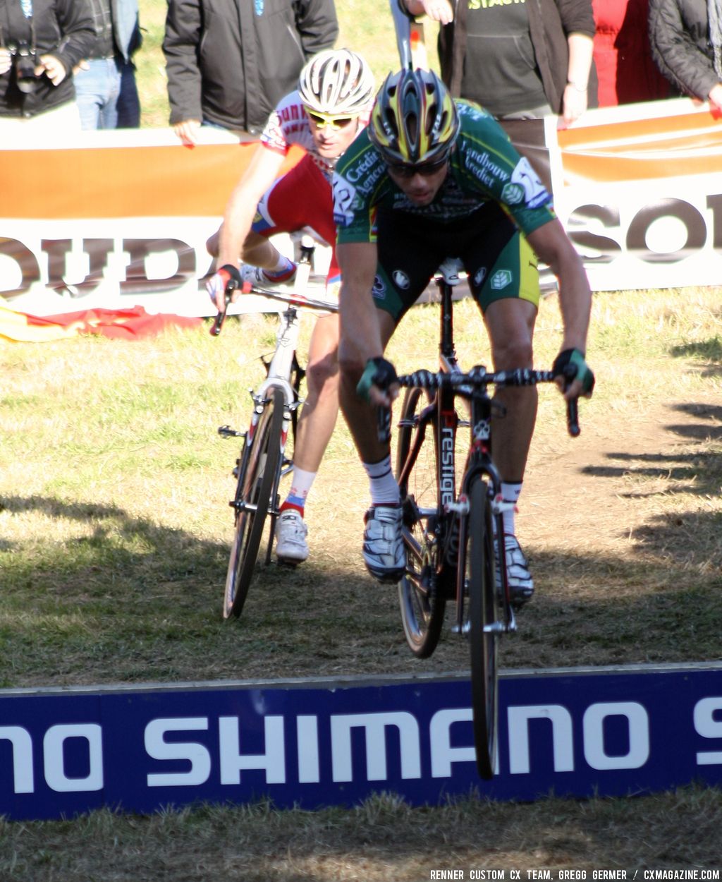 Sven Nys bunny hops. © Renner Custom CX Team, Gregg Germer