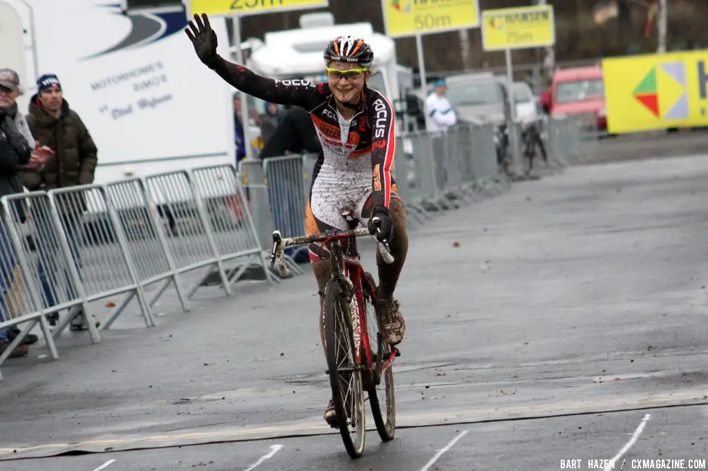 Sabrina Schweizer happy with fourth. © Bart Hazen