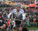 Zdenek Stybar with in the back the massive crowd © Bart Hazen