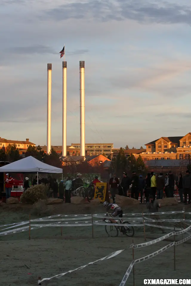 The sun started setting on the course before the race was finished. ©Pat Malach