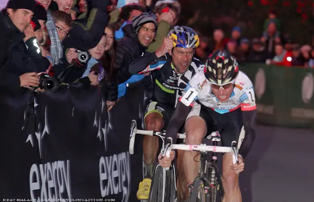 Tim Johnson reacts as Jeremy Powers wins the sprint. ©Pat Malach