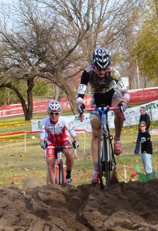 Nicole Thiemann leads Sue Butler. ©Amanda Wakeling