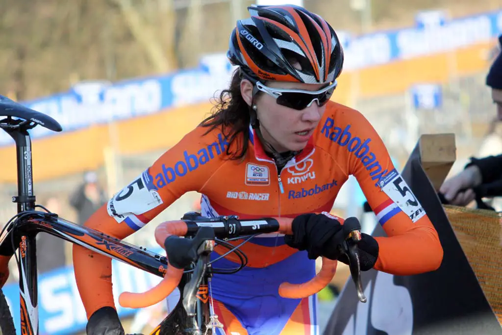 Sabrina Stultiens was one of five Dutch riders in the top 20. © Bart Hazen