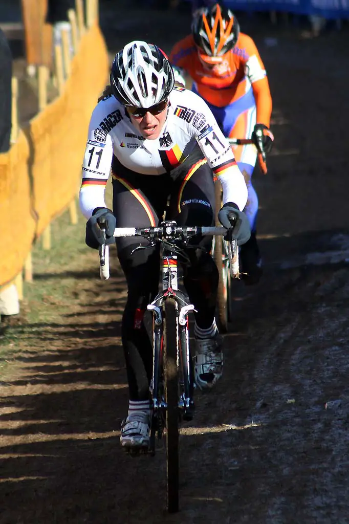 Hanka Kupfernagel leads Sanne van Paassen. © Bart Hazen