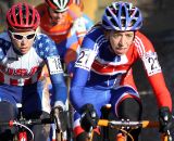 Helen Wyman leads Meredith Miller through the course. © Bart Hazen