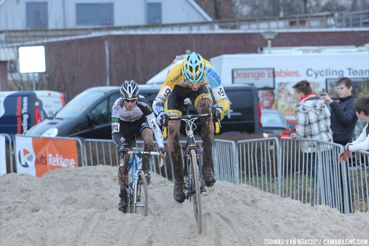 Rob Peeters in the Sand © Thomas van Bracht