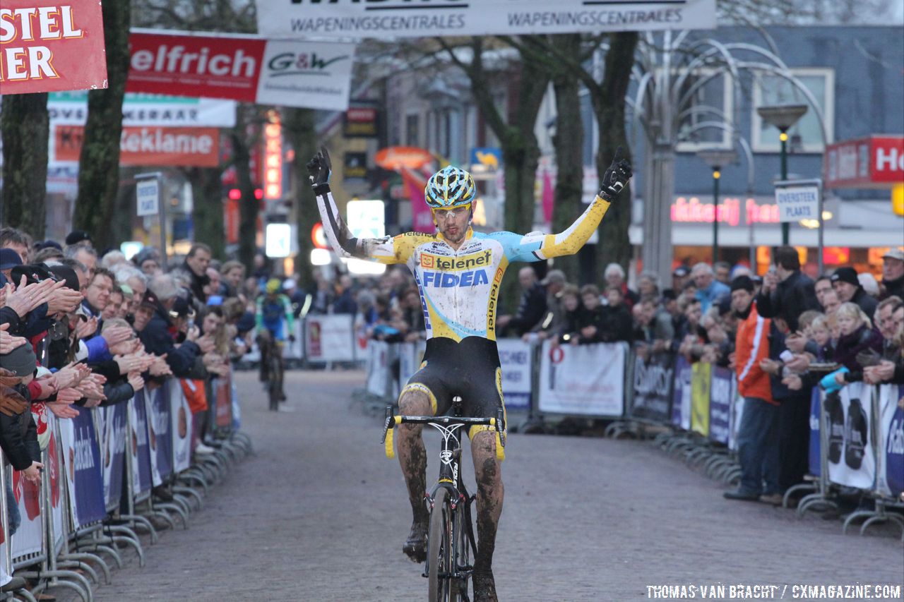 Rob Peeters wins the race © Thomas van Bracht