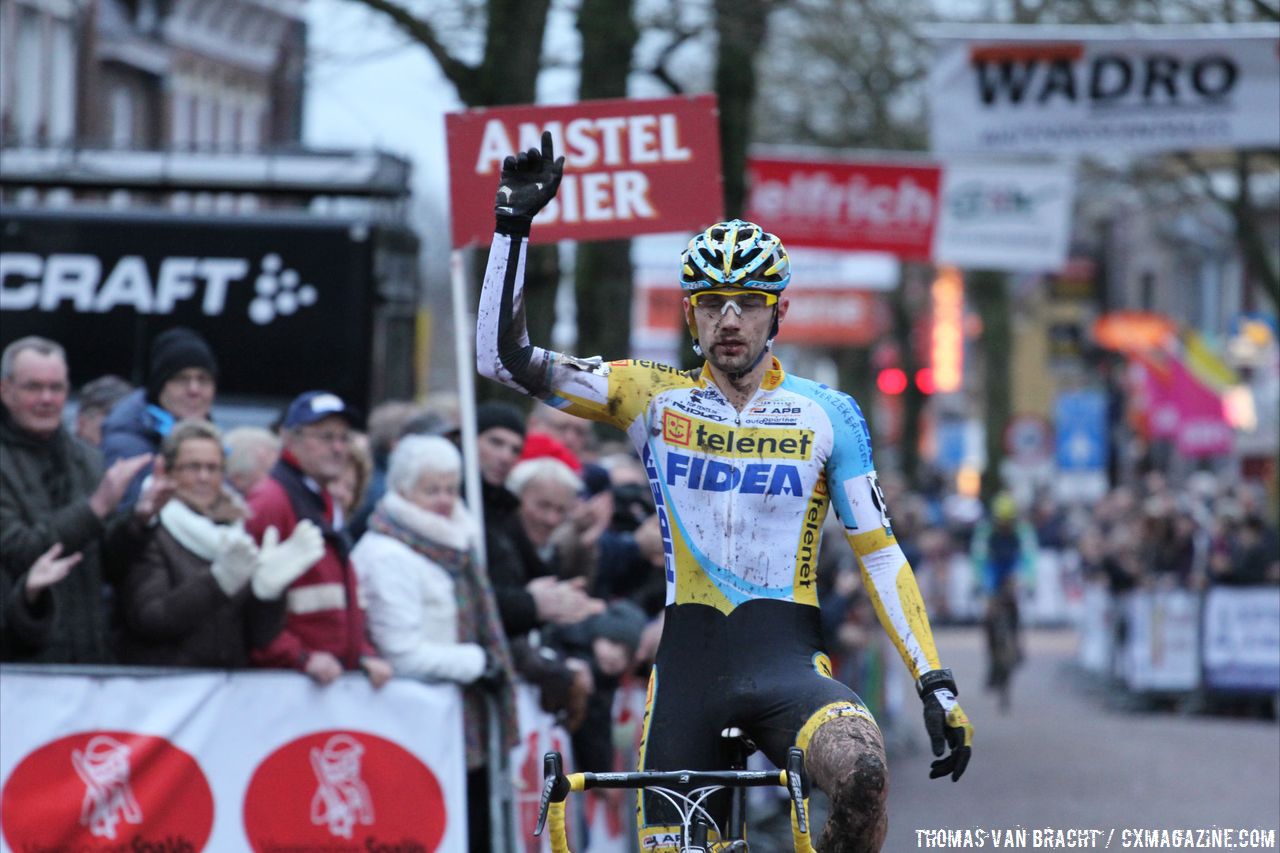 Rob Peeters wins the race © Thomas van Bracht