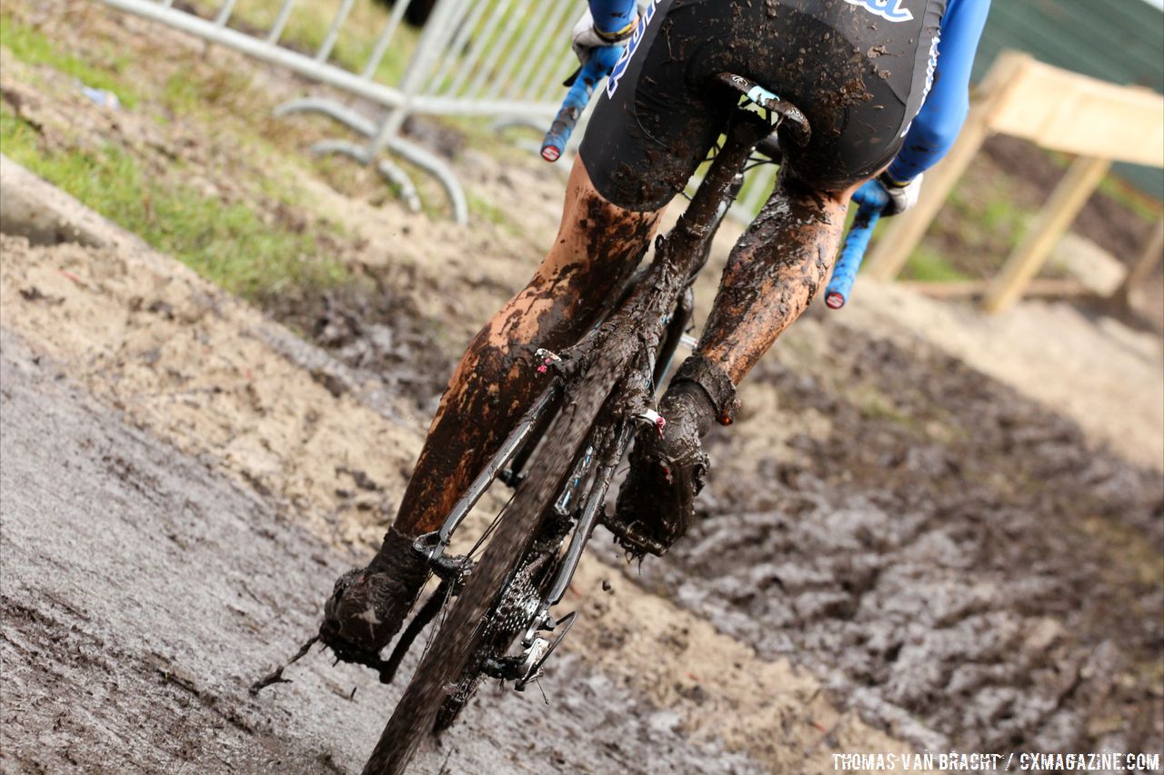 The mud was thick at Centrumcross © Thomas van Bracht